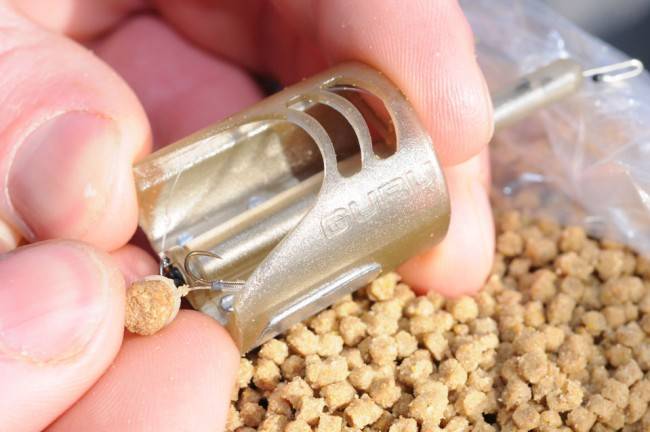 Feeder pellet inline 28g Guru Method pentru pescuit stationar