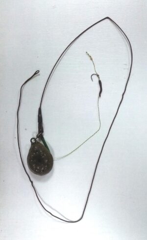 Montură leadcore inline Arrow Int. 150g cârlig nr. 4 pentru pescuit la crap